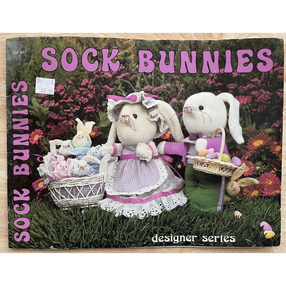 VTG Sock Bunnies Designer‎ Series Book UNCUT Patterns Enclosed